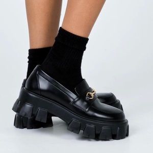 Princess  Polly penny lane Loafer black